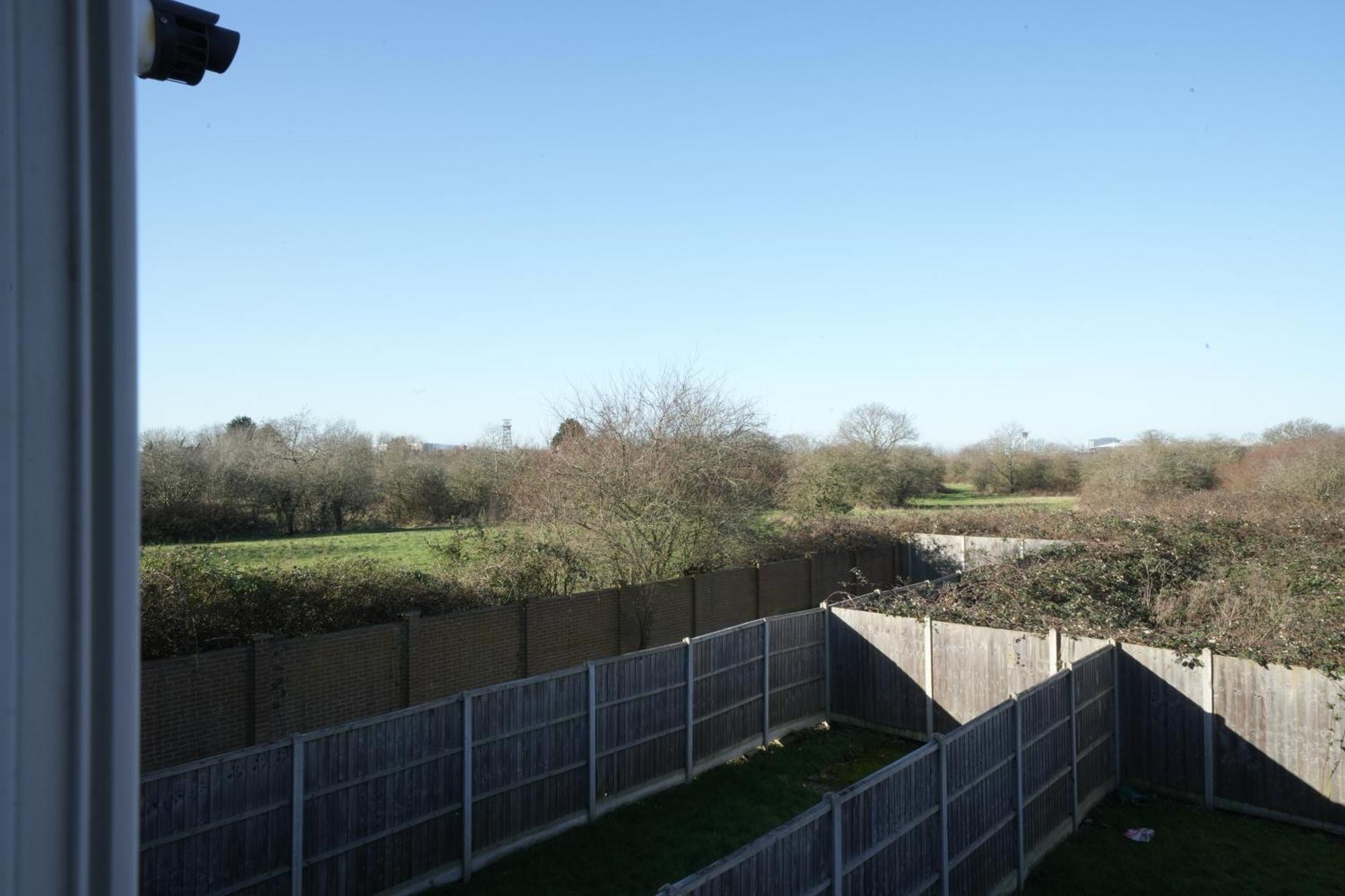 Hatton Apartments Heathrow Airport- Free Parking-Free Underground To And From Heathrow Airport Hatton Cross See Picture-See London Fast Hatton Cross To Central London 30Min מראה חיצוני תמונה