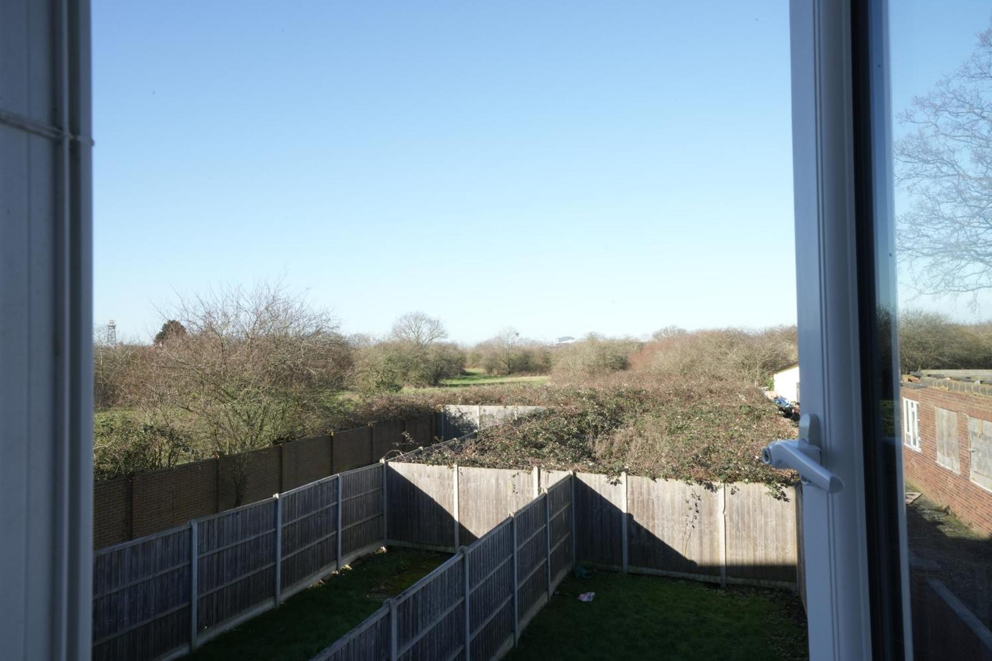 Hatton Apartments Heathrow Airport- Free Parking-Free Underground To And From Heathrow Airport Hatton Cross See Picture-See London Fast Hatton Cross To Central London 30Min מראה חיצוני תמונה