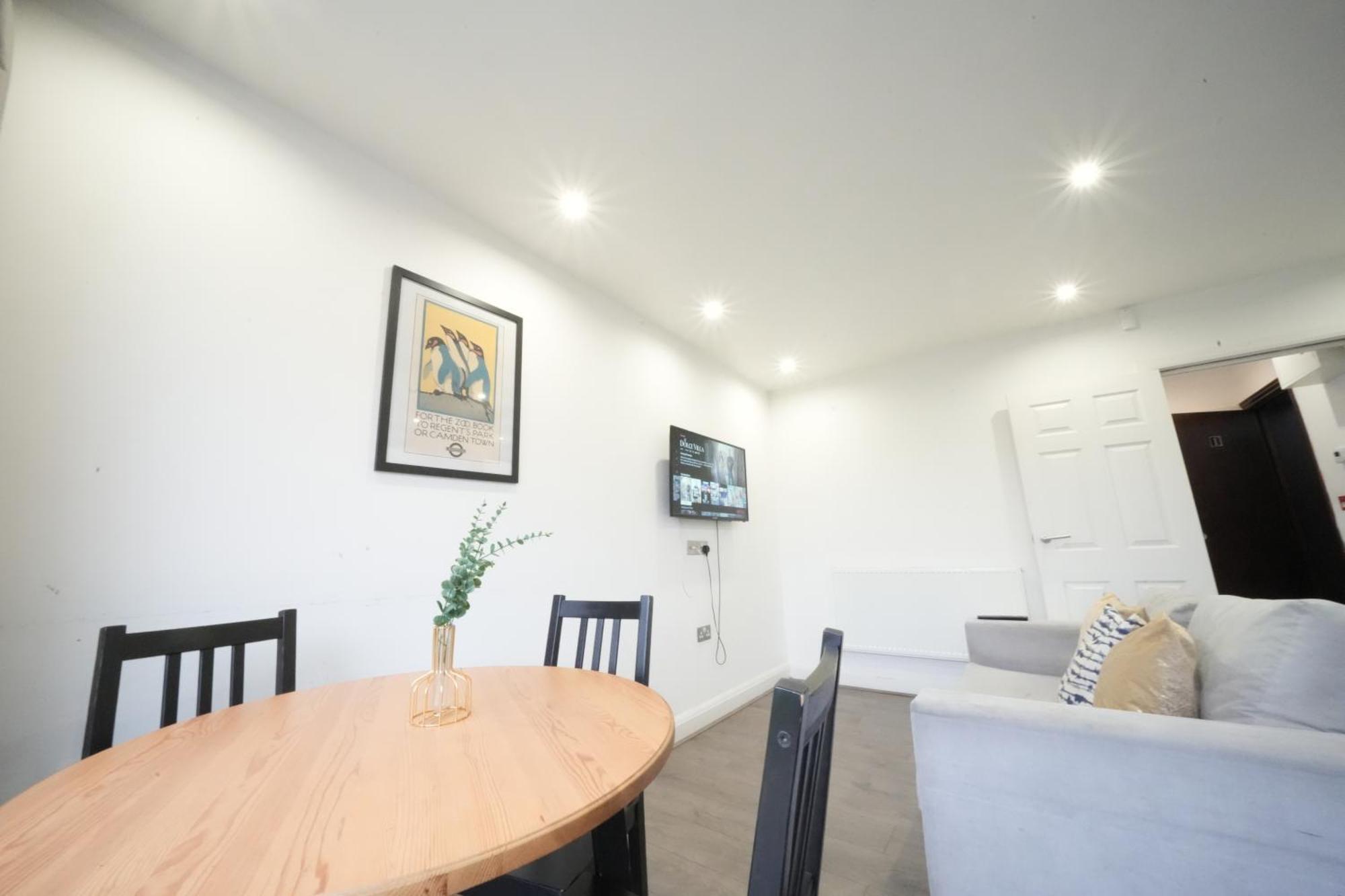 Hatton Apartments Heathrow Airport- Free Parking-Free Underground To And From Heathrow Airport Hatton Cross See Picture-See London Fast Hatton Cross To Central London 30Min מראה חיצוני תמונה